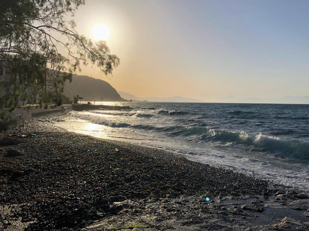Paralia Platanou Seaview House Kültér fotó